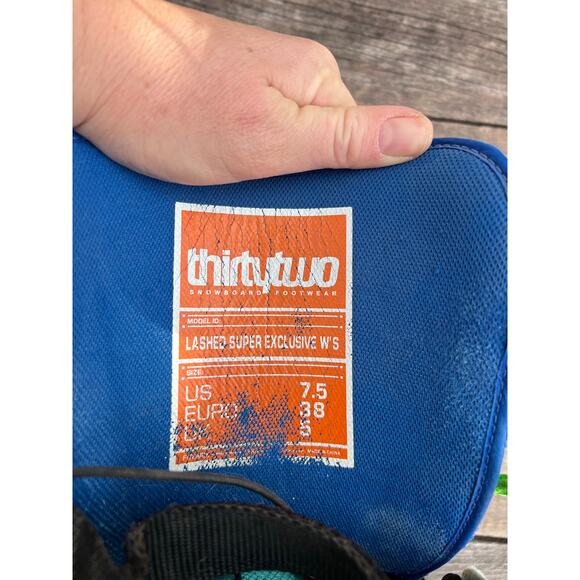 Thirtytwo womens lashed super exclusive snowboard boots size 7.5 snowmobile sled - Picture 5 of 8